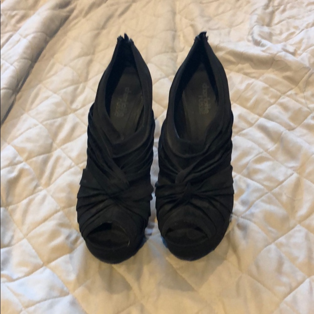 Open toe knitted heels